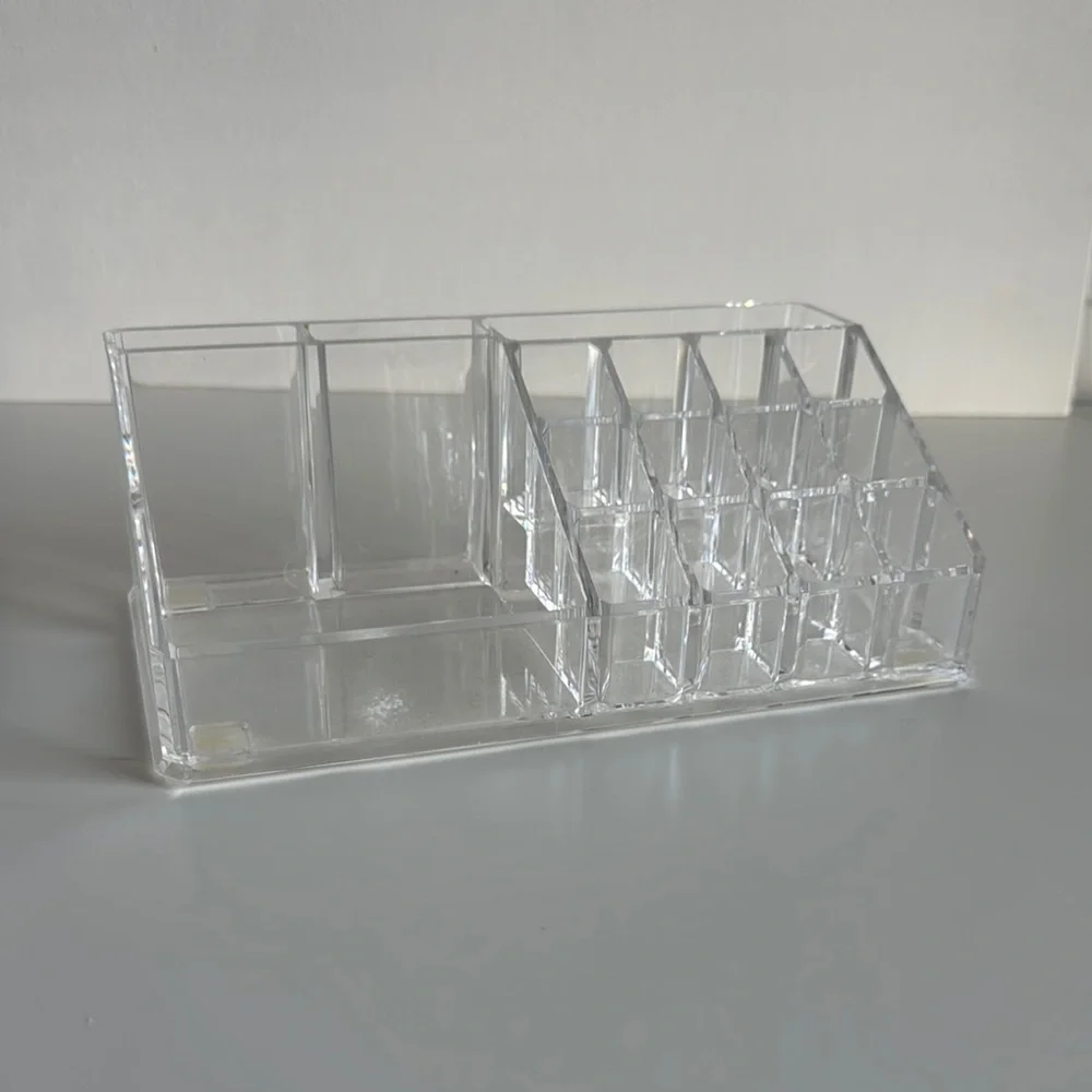Source Unknown White Makeup Brushes and Tools Organizer